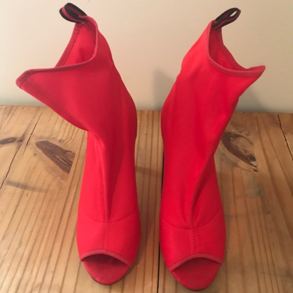 NIB Catherine Malandrino Vendome Bootie - Picture 5 of 10